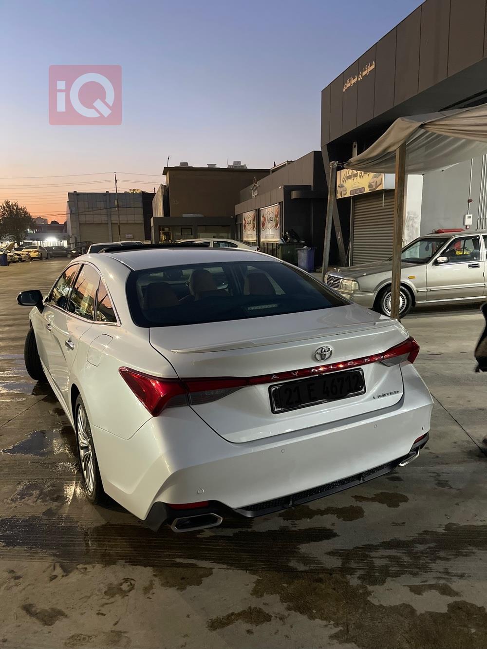 تۆیۆتا ئەڤەلۆن